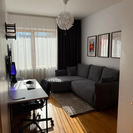 Pine Forest Apartament *