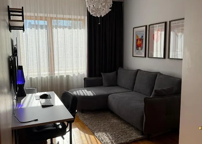 Pine Forest Апартаменти *