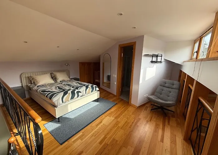 Pine Forest Апартаменти Паланга