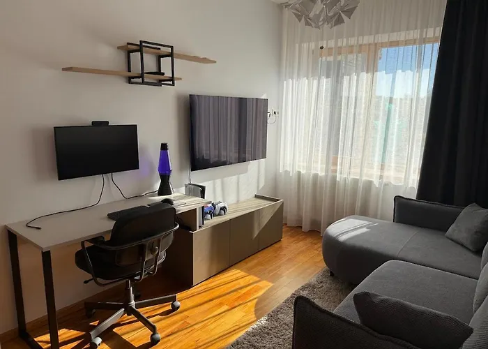 Апартаменти Pine Forest *